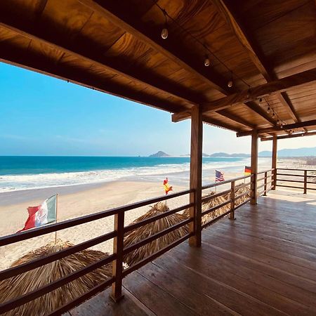 Sal Marina Restaurante Y Cabanas Salina Cruz Exterior photo